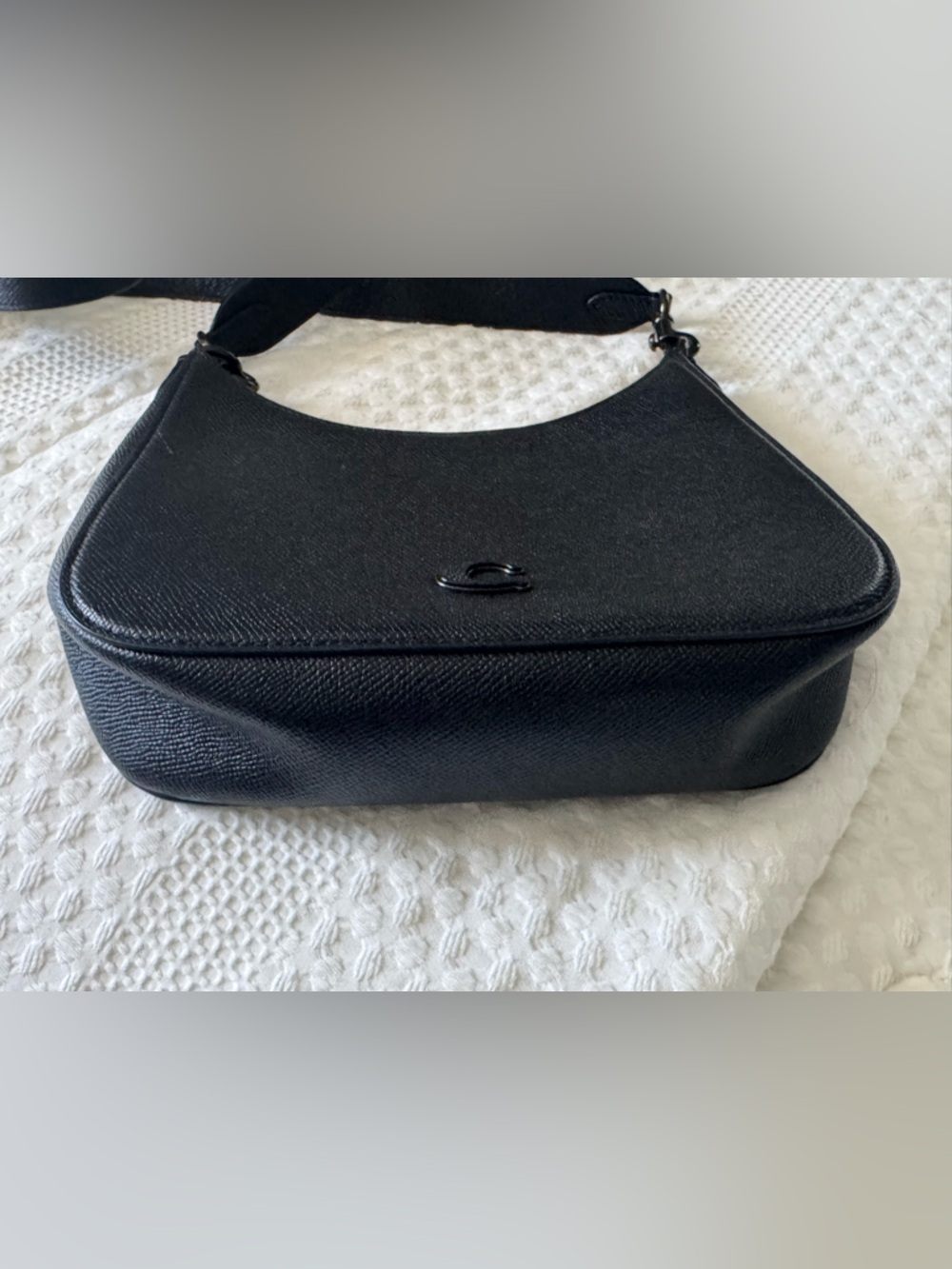 Coach Black Leather Crescent Shoulder Bag - Picture 3 of 6